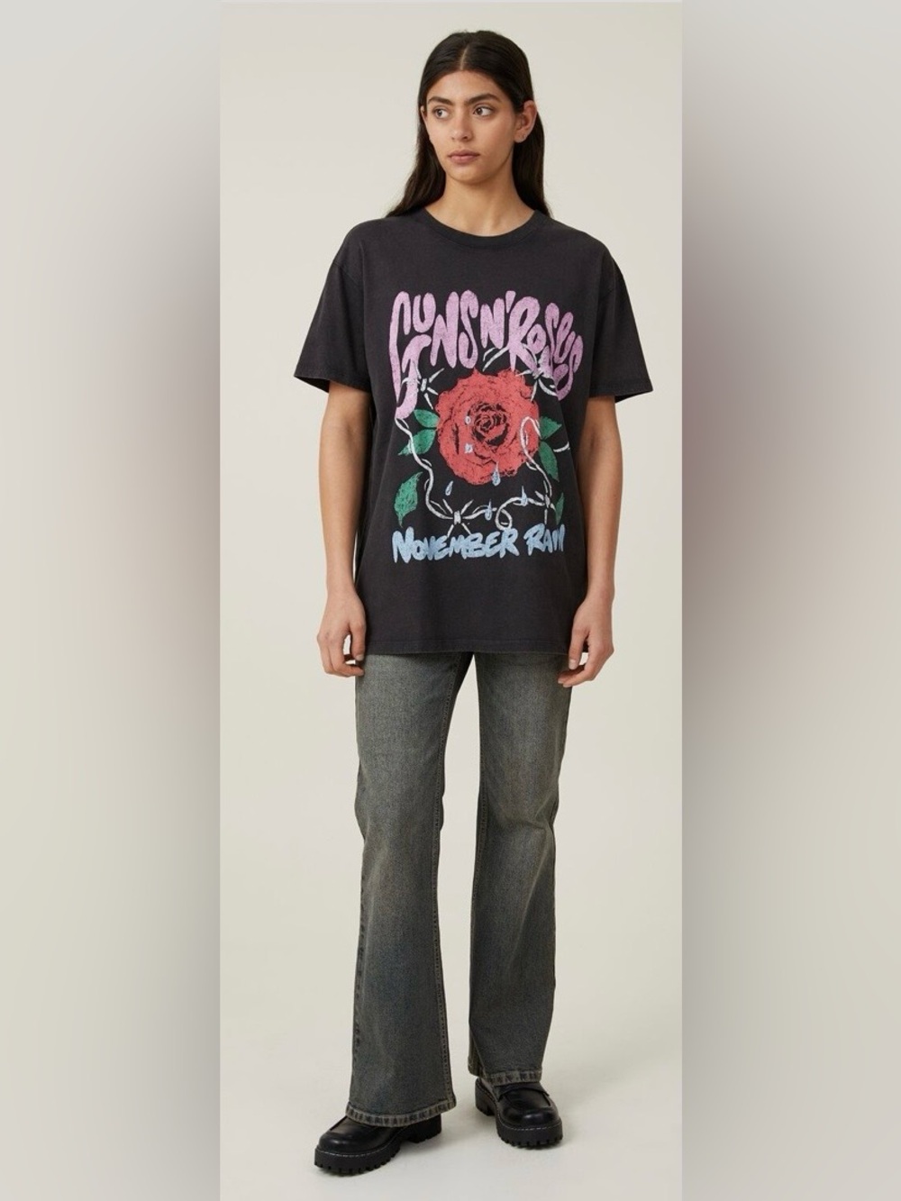 🆕 Cotton On Guns N' Roses Music Oversized Tee. Size XS. NWT